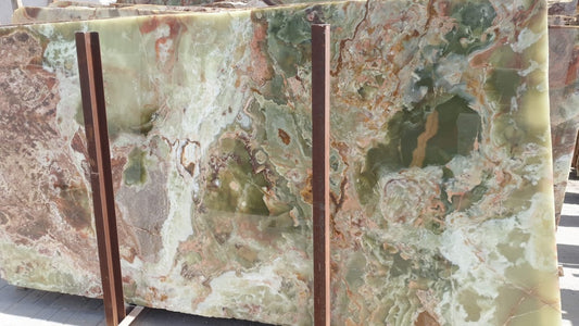 Onyx Light Green & Multishade